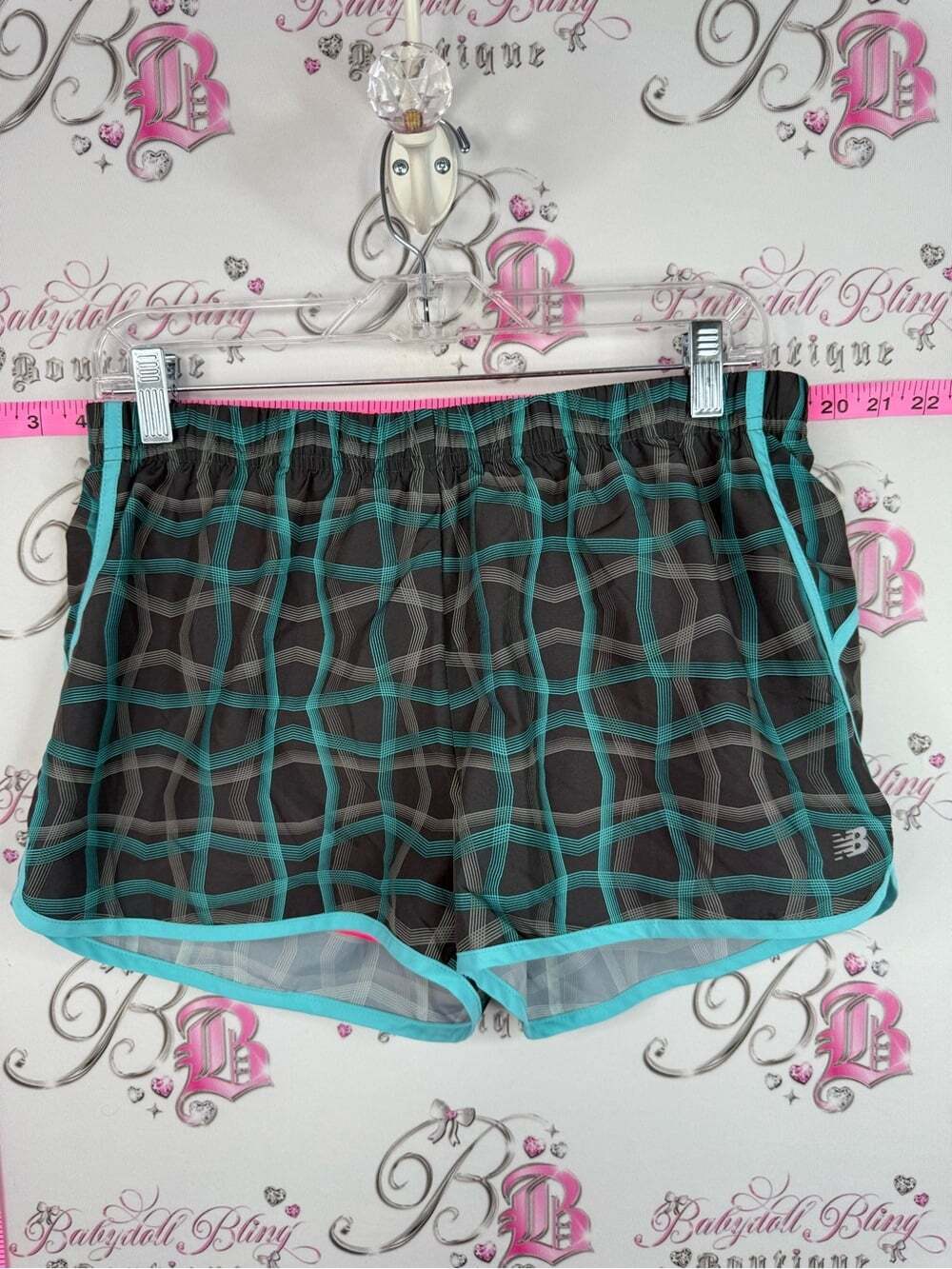 New Balance shorts Women’s Black & Teal Plaid Athletic Shorts